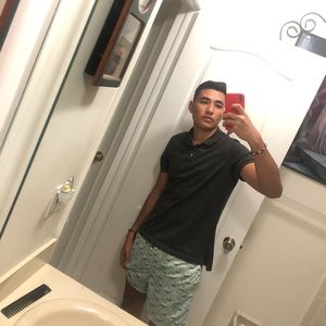 Meet your Posher, Brandon andres